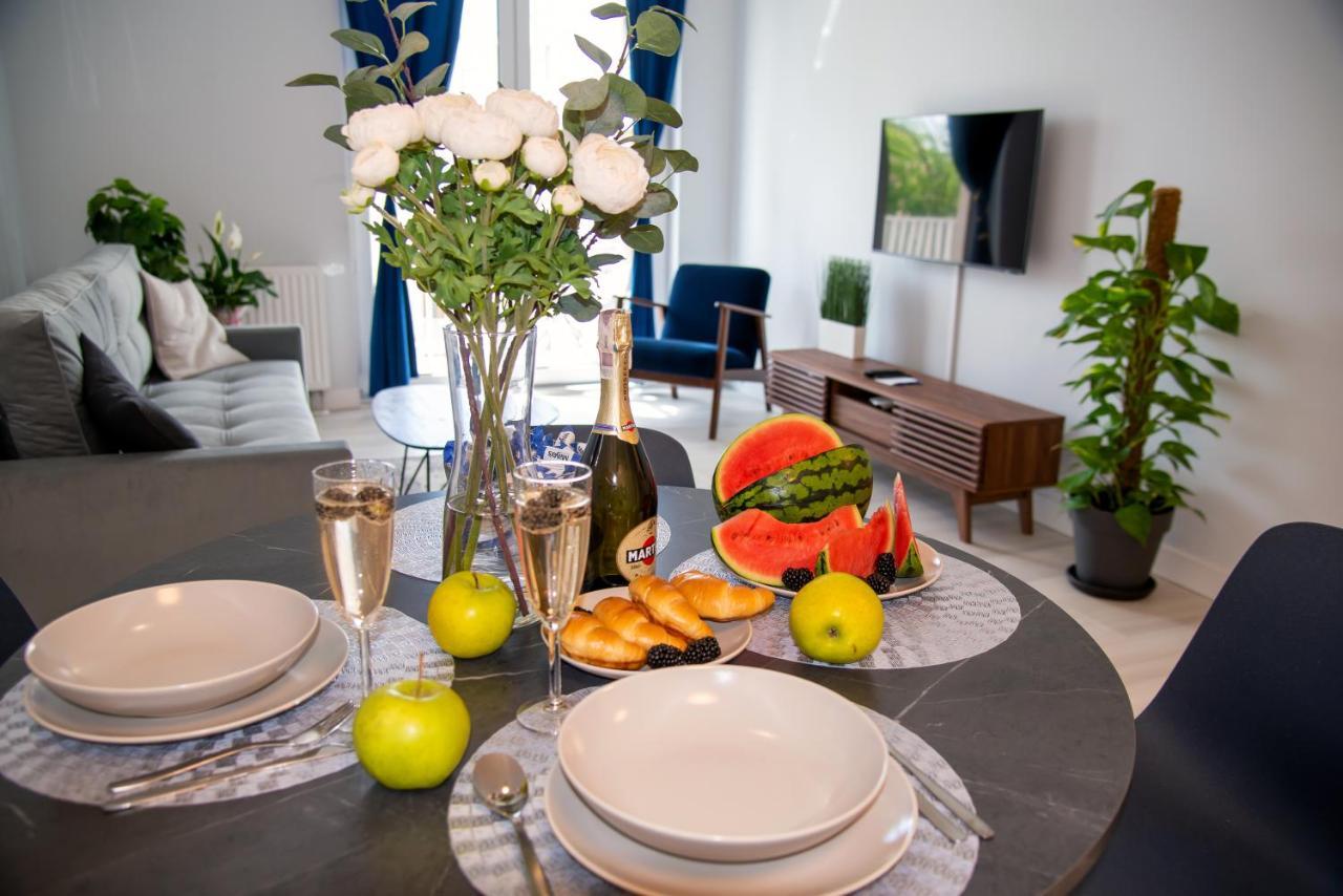 Maya'S Flats & Resorts 52 - Aura 40 Gdansk Luaran gambar